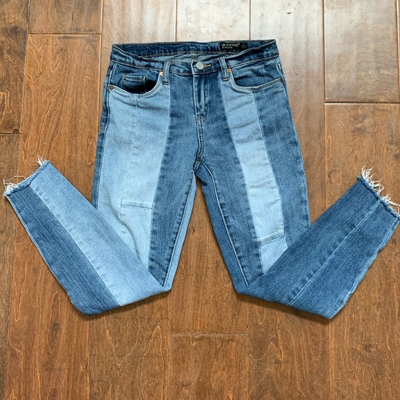 BLANK NYC Reade Patchwork Crop Skinny Jeans - Picture 2 of 6